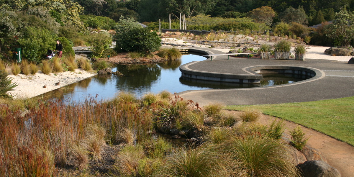 2004. Threatened Native Plant Garden.