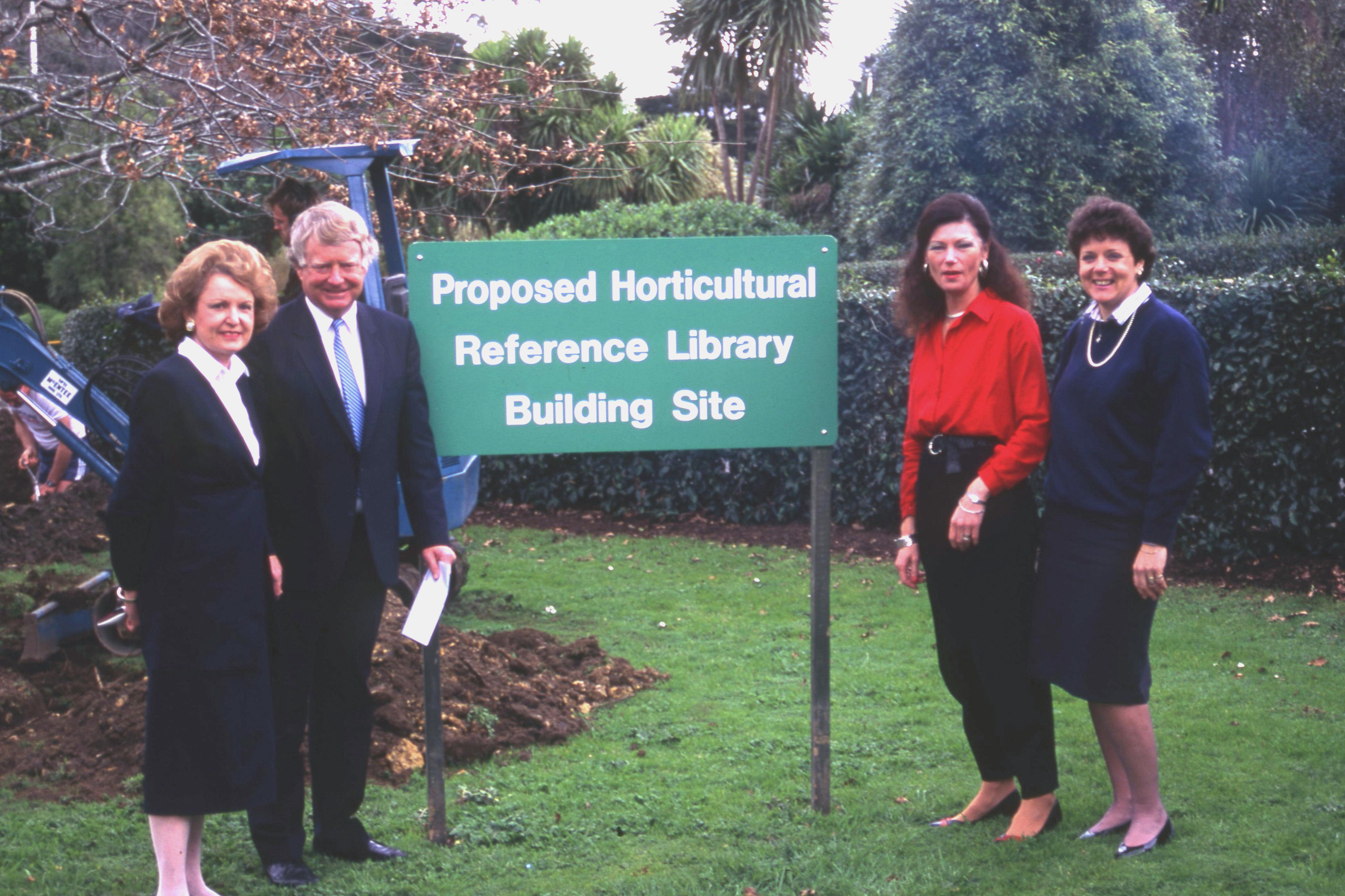 1991. Proposed site of Horticultural Reference Library.