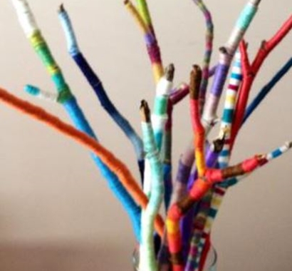 Make your own Yarn Stick image
